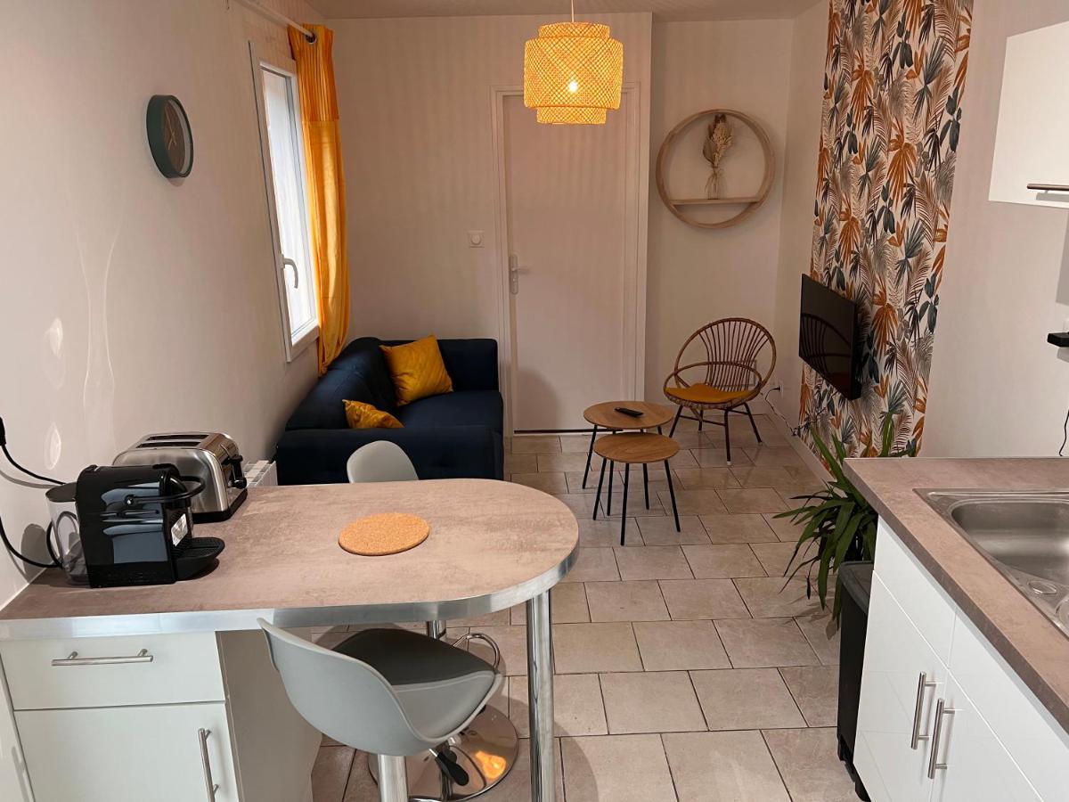 Yellowhouse - Teleworking- Wifi - Cosyhousebyjanna Chatellerault Luaran gambar